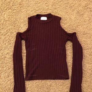 Long sleeve shoulder less top